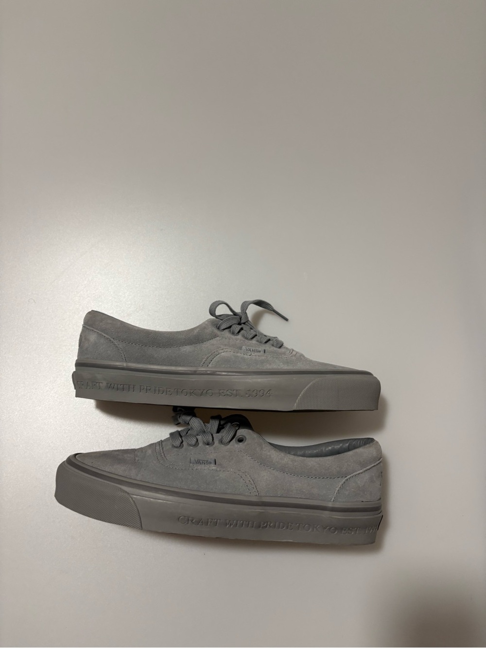 Men’s vans 95 dx x Neighborhood gray sneakers size 8